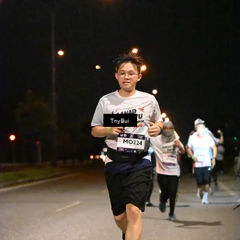 Runner Photo 7742674