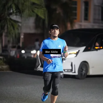Runner Photo 7742684