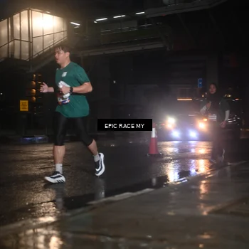 Runner Photo 7742702