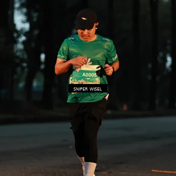 Runner Photo 7742724