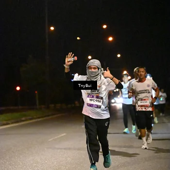 Runner Photo 7742728