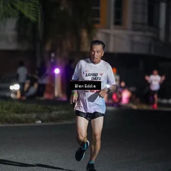 Runner Photo 7742729