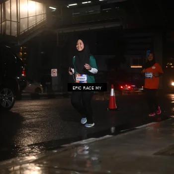 Runner Photo 7742737