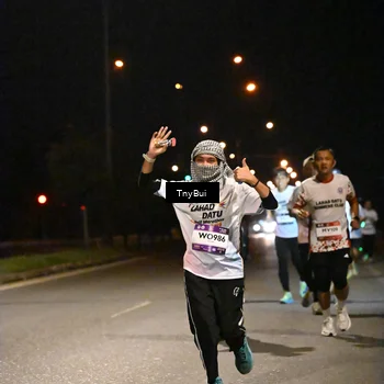 Runner Photo 7742750