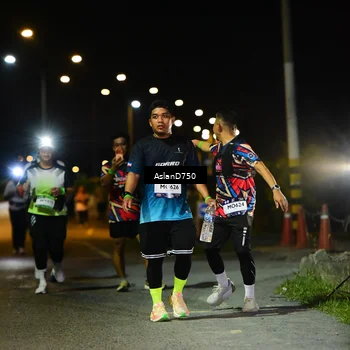 Runner Photo 7742794
