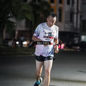 Runner Photo 7742810