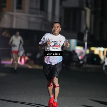 Runner Photo 7742816