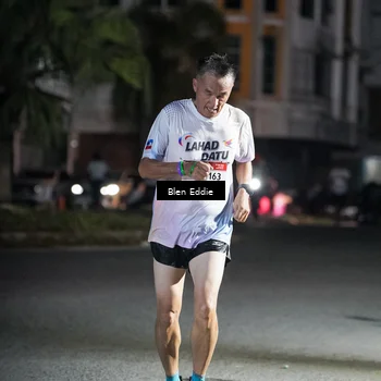 Runner Photo 7742821