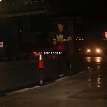 Runner Photo 7742840
