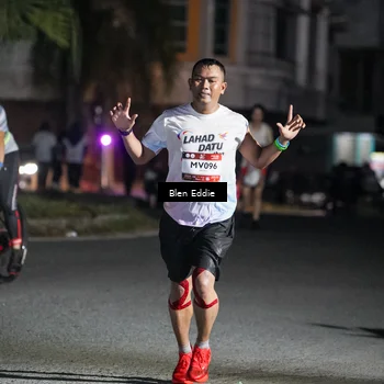 Runner Photo 7742848