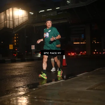 Runner Photo 7742849