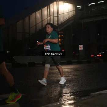 Runner Photo 7742851