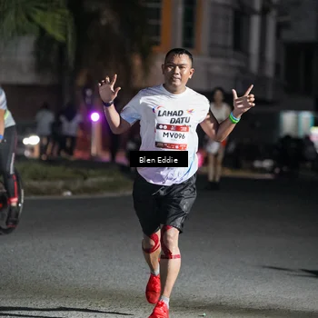 Runner Photo 7742856