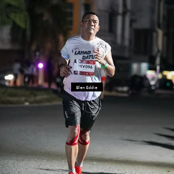 Runner Photo 7742859