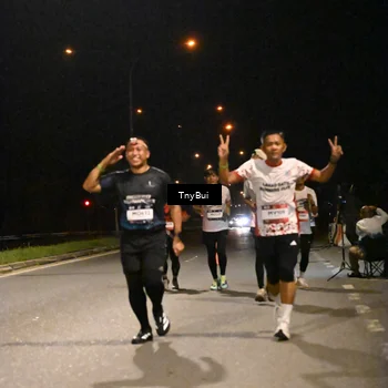 Runner Photo 7742861