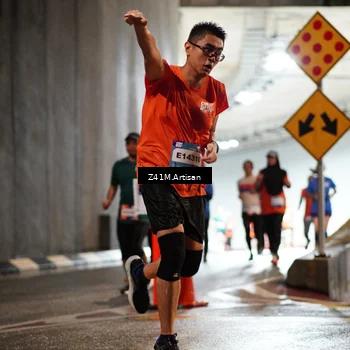 Runner Photo 7742867