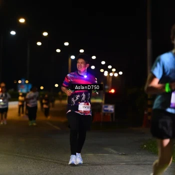 Runner Photo 7742869