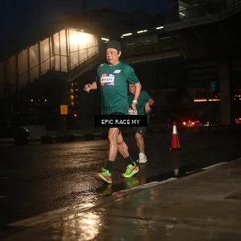 Runner Photo 7742872
