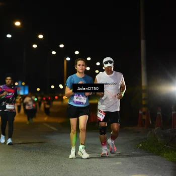 Runner Photo 7742877