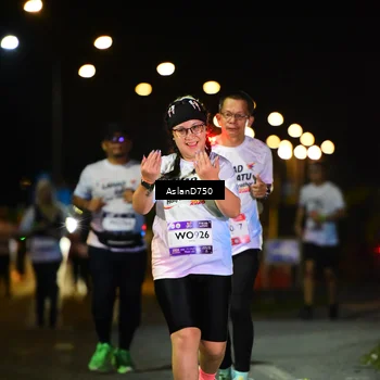 Runner Photo 7742908