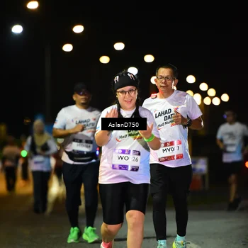 Runner Photo 7742911