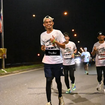 Runner Photo 7742952