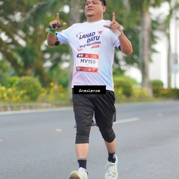 Runner Photo 7742957