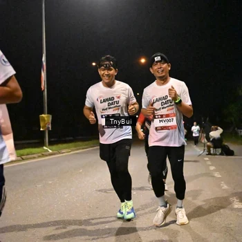 Runner Photo 7742958