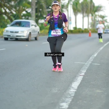 Runner Photo 7742974