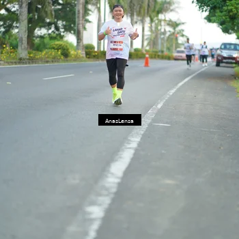 Runner Photo 7742984