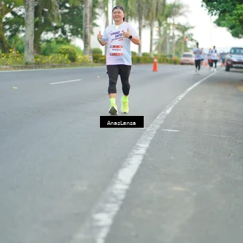 Runner Photo 7742992