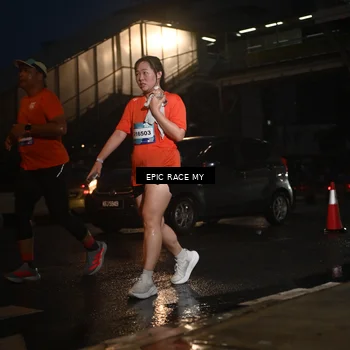 Runner Photo 7743007