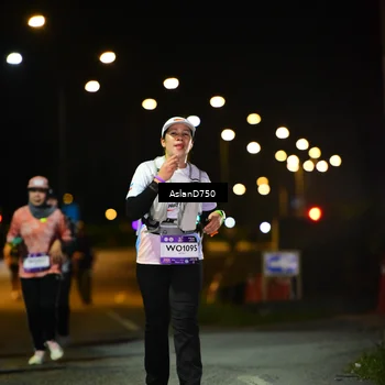 Runner Photo 7743014