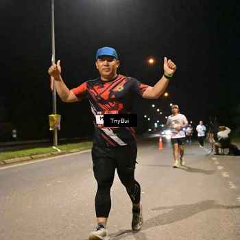 Runner Photo 7743017