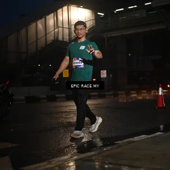 Runner Photo 7743042