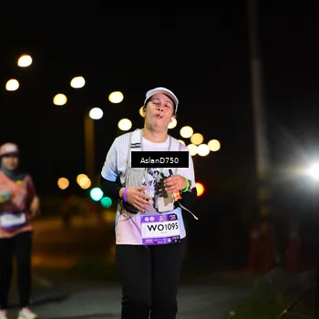 Runner Photo 7743044