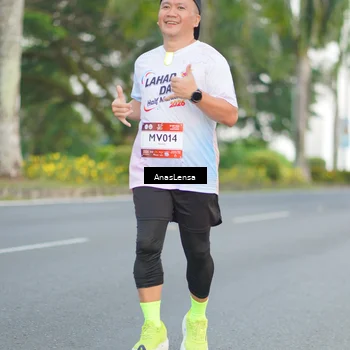 Runner Photo 7743048