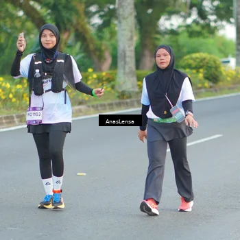 Runner Photo 7743057