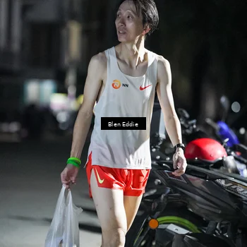 Runner Photo 7743060