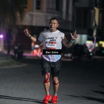 Runner Photo 7743061