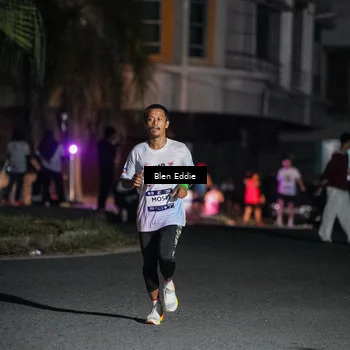 Runner Photo 7743081