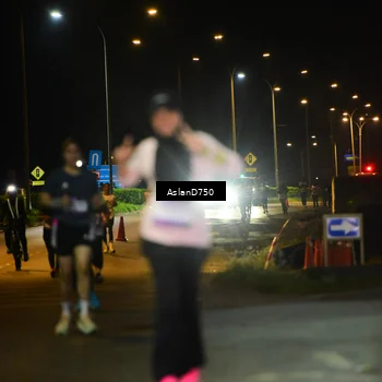 Runner Photo 7743082