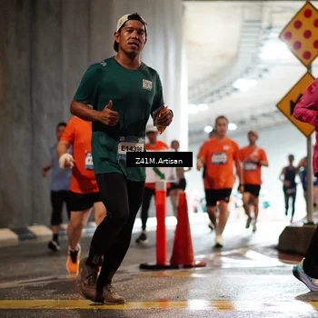 Runner Photo 7743088