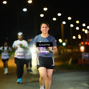 Runner Photo 7743103
