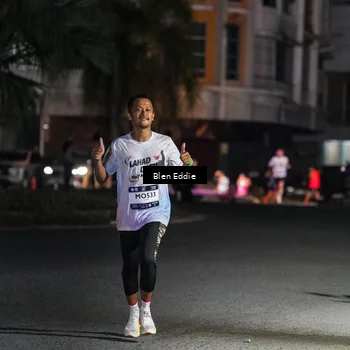 Runner Photo 7743112