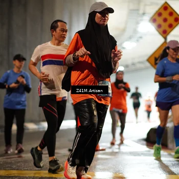 Runner Photo 7743115