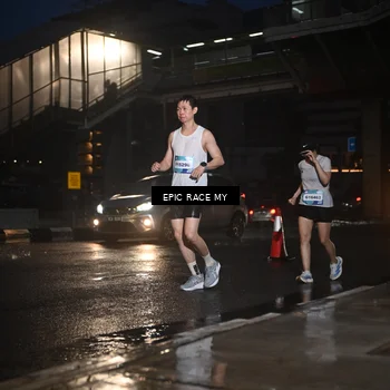 Runner Photo 7743131