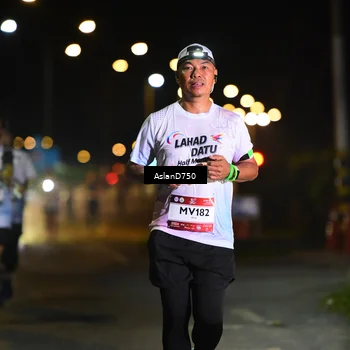 Runner Photo 7743143