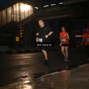 Runner Photo 7743147