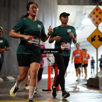 Runner Photo 7743153